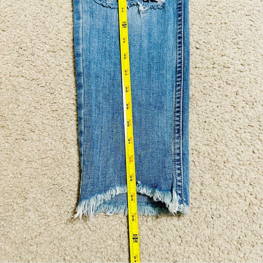 Free People Distressed Skinny Jeans – Women’s Size W30, Light Wash, Raw Hem - Picture 10 of 12